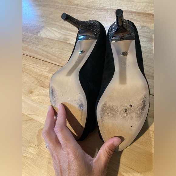 Nina open toed heels in black with a bling heel. Excellent condition. Gorgeous - Picture 2 of 12